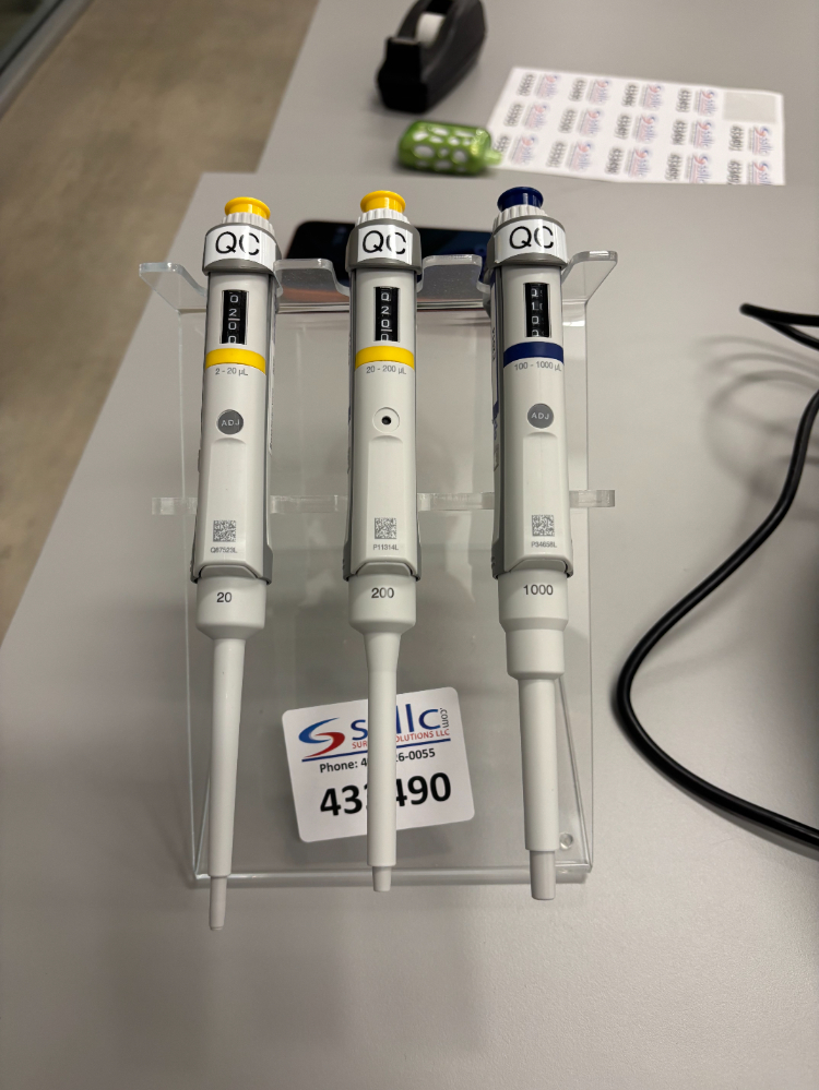 Image of Eppendorf Pipettes Quantity 3